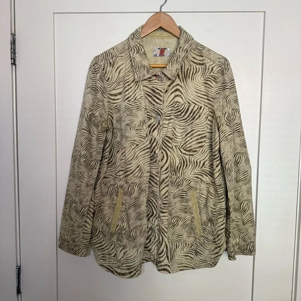 Pilcro Anthropologie Jacket Womens Sz M Tan Zebra Stripe Print Button Up Utility